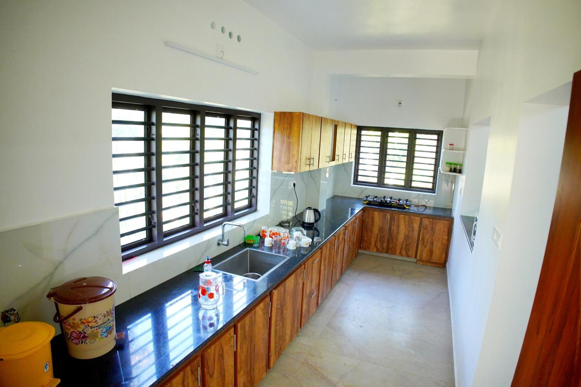 Vaishnavam Double Bedroom Villa Thekkady Zewnętrze zdjęcie